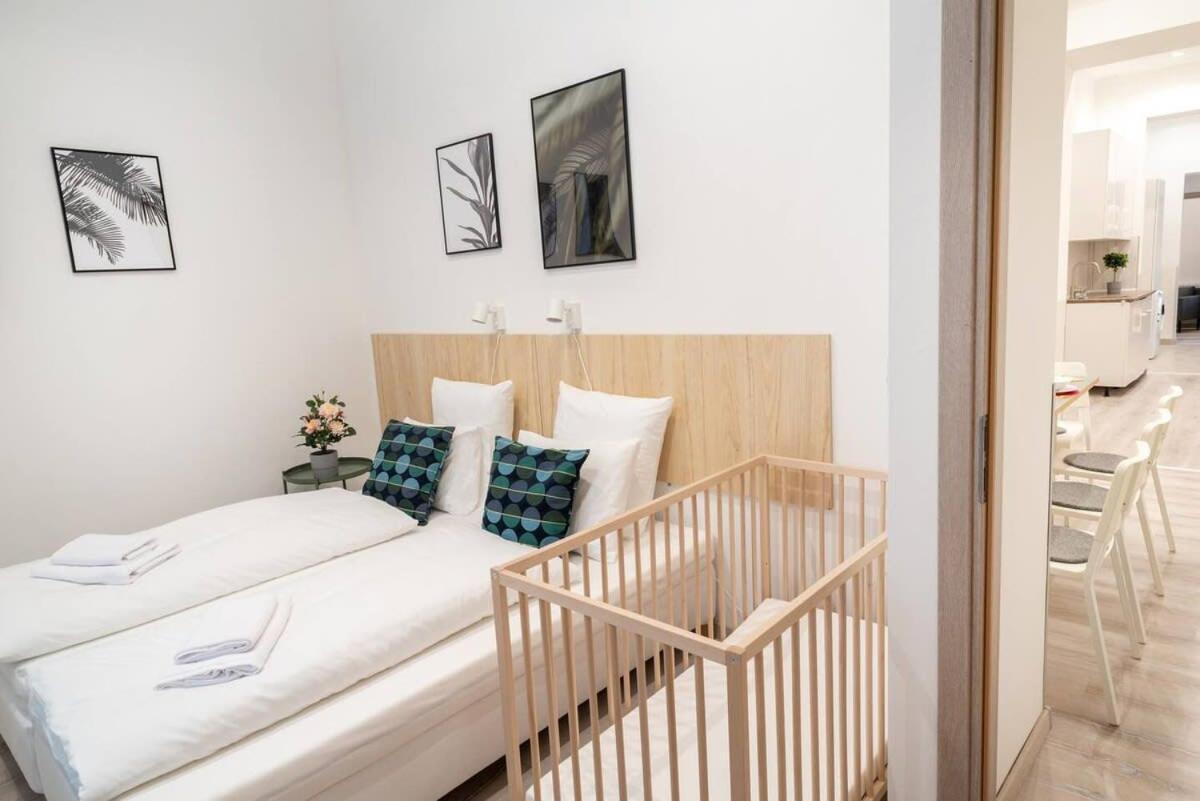 Very Extra Large Brand New Aircon Apartment