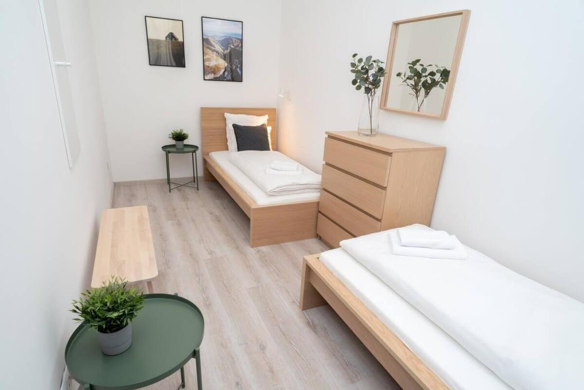 Very Extra Large Brand New Aircon Apartment