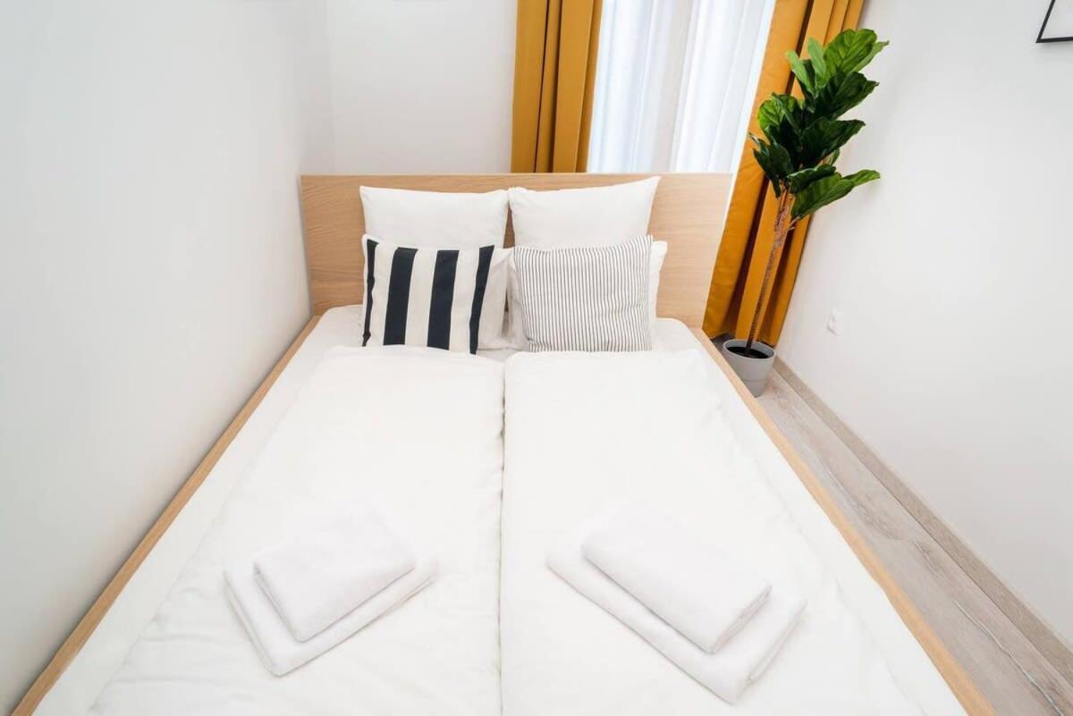 Apartmán Very Extra Large Brand New Aircon Budapešť